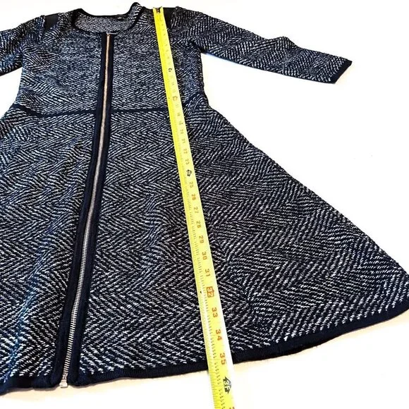 Ann Taylor Chevron Fit & Flare Knit Sweater Dress Short Black White Extra Small - Picture 8 of 10